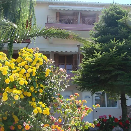 Christianna Appartement Nikiana