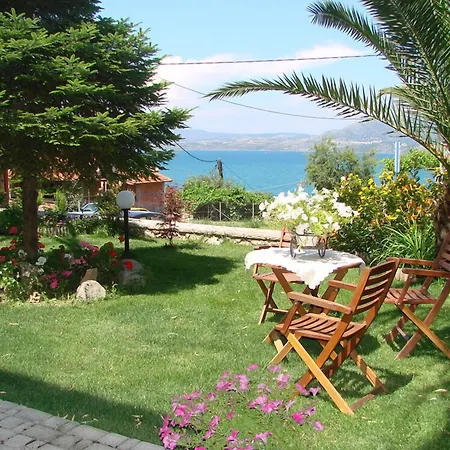 Christianna Appartement Nikiana