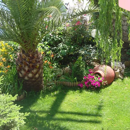 Christianna Appartement Nikiana